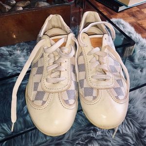 Louis Vuitton Damier Azur sneakers